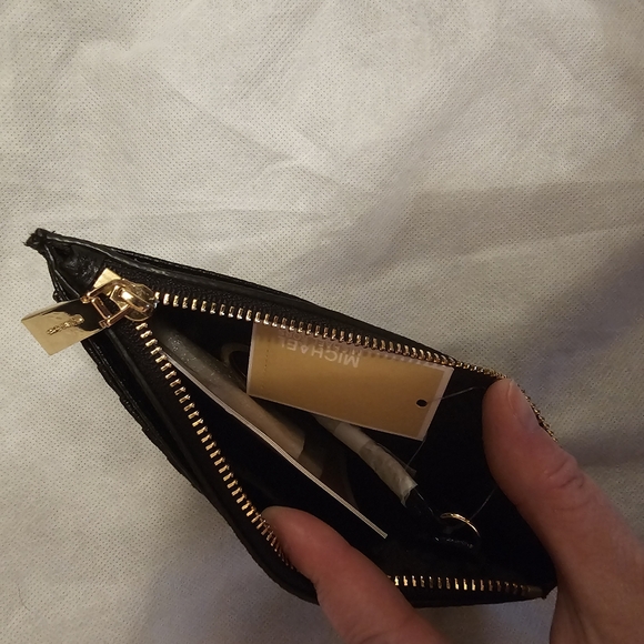 Michael Kors Wallet - Picture 3 of 3